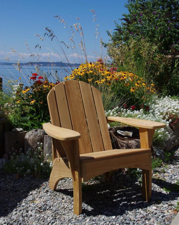 Blitz Beach House Oceanside Suite Powell River Exterior photo